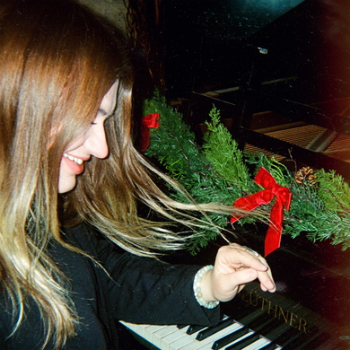 Georgie Sweet - This Christmas