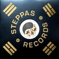 Alpha Steppa Meets Joe Ariwa Feat. Lee 'scratch' P - 'Open Door' : 12inch