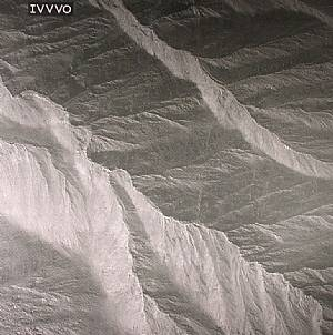 Ivvvo - Light Moving
