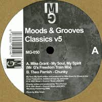 Theo Parrish / Mike Grant - Moods & Grooves Classics v5 : 12inch