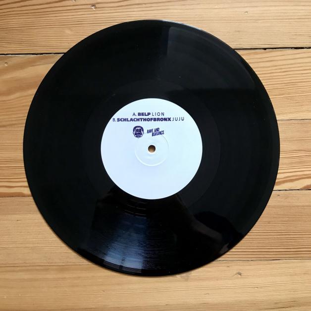 Schlachthofbronx & Belp - Juju /? Lion : 10inch