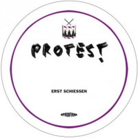 Wolfgang Voigt - Erst Schiessen / Dann Fragen