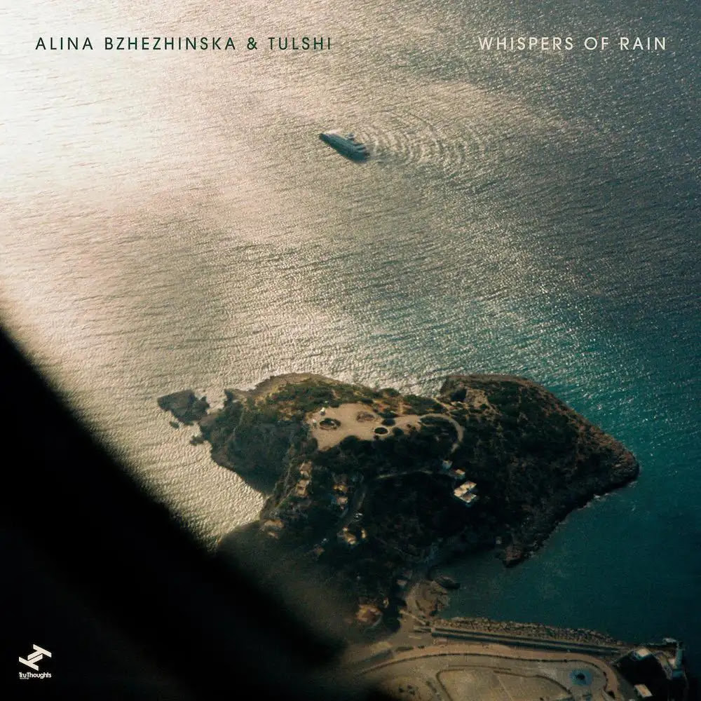 Alina Bzhezhinska & Tulshi - Whispers of Rain : LP＋DL