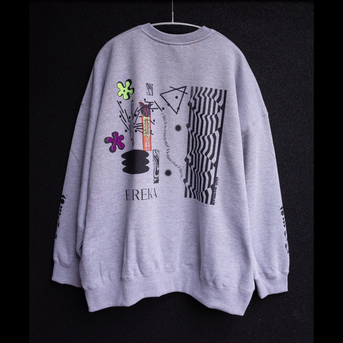 Mt.Chills - “EUREKA”Collage Crewneck Pullover : Wear