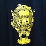 Uc East - Buffalo Tee (NAVY × YELLOW) : T-SHIRT